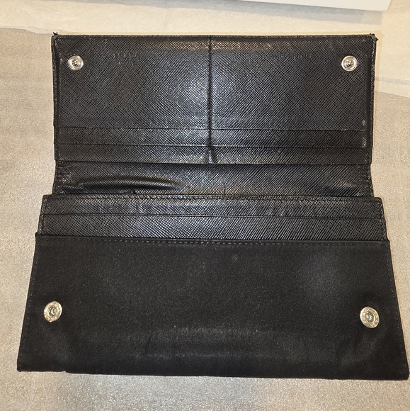 Prada nylon wallet - Picture 3 of 8